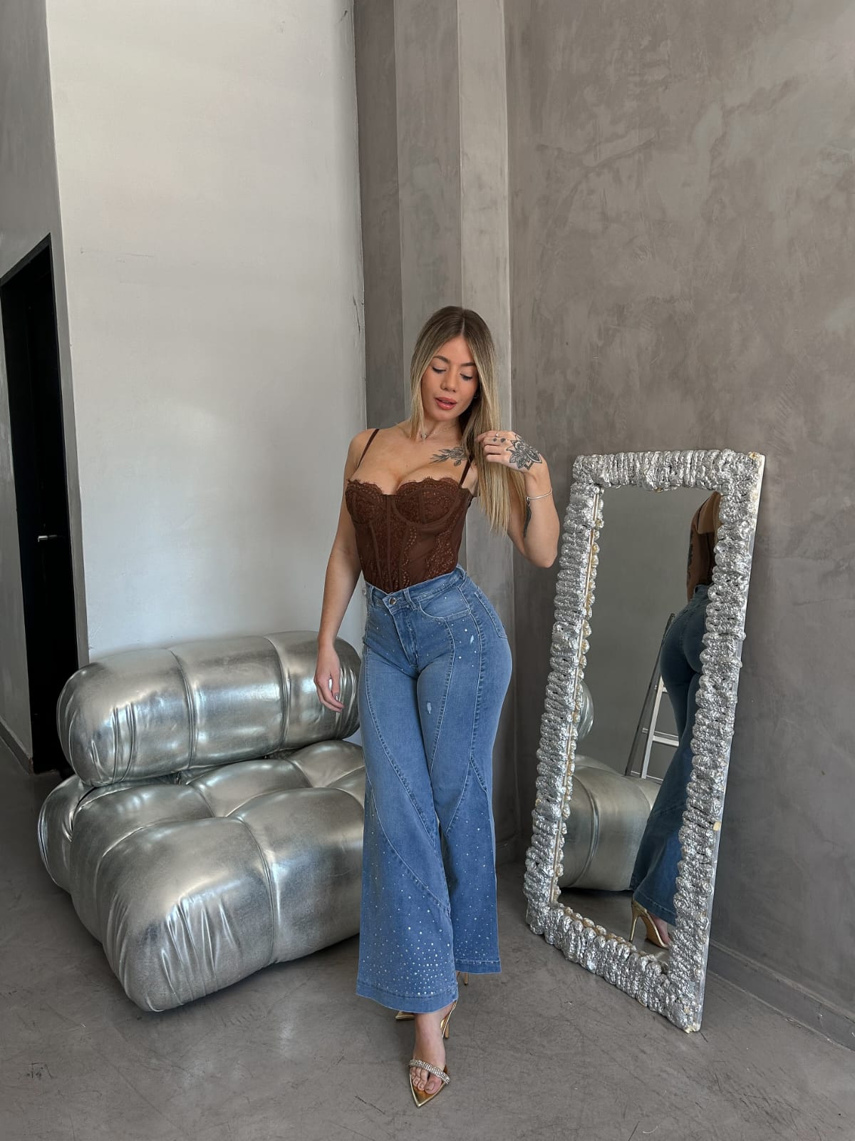 889dd731-40d2-4aa9-862a-7a269dd41475