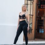 SKINNY BLACK MISTICK